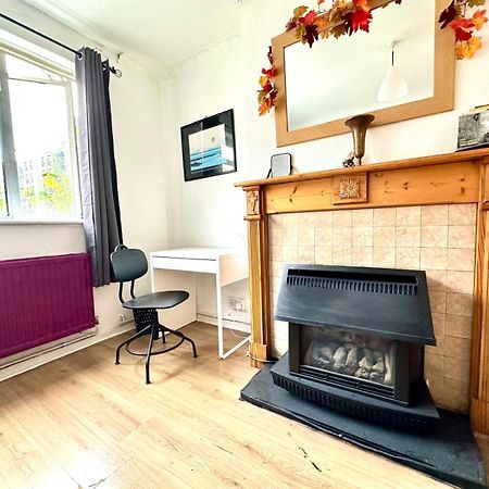 Отель Whitechapel Lindley House R2 Лондон Экстерьер фото